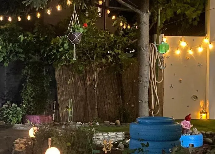 게스트하우스 Vila Axelandra 3*